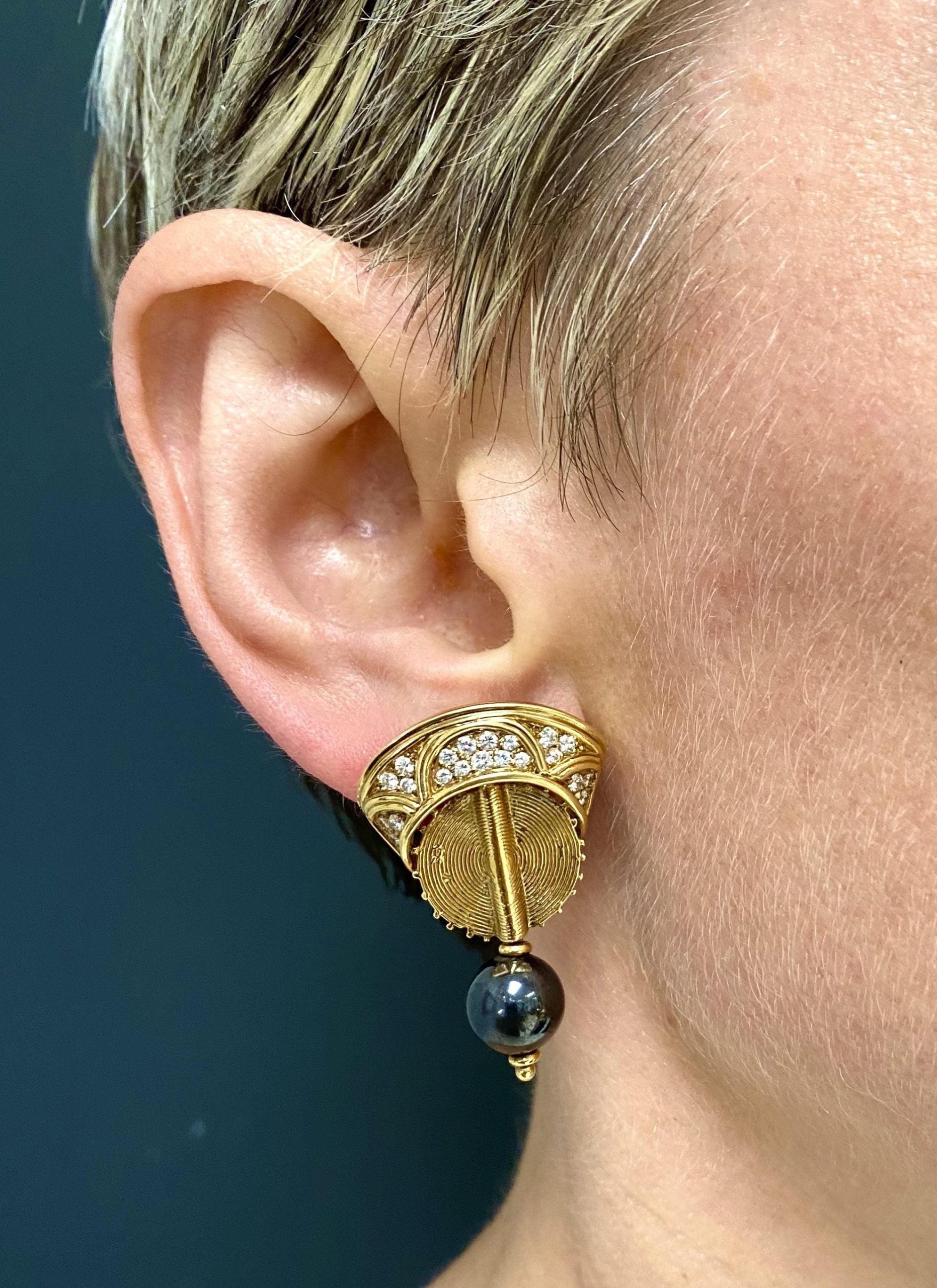 Boucheron Gold Diamond Hematite Earrings