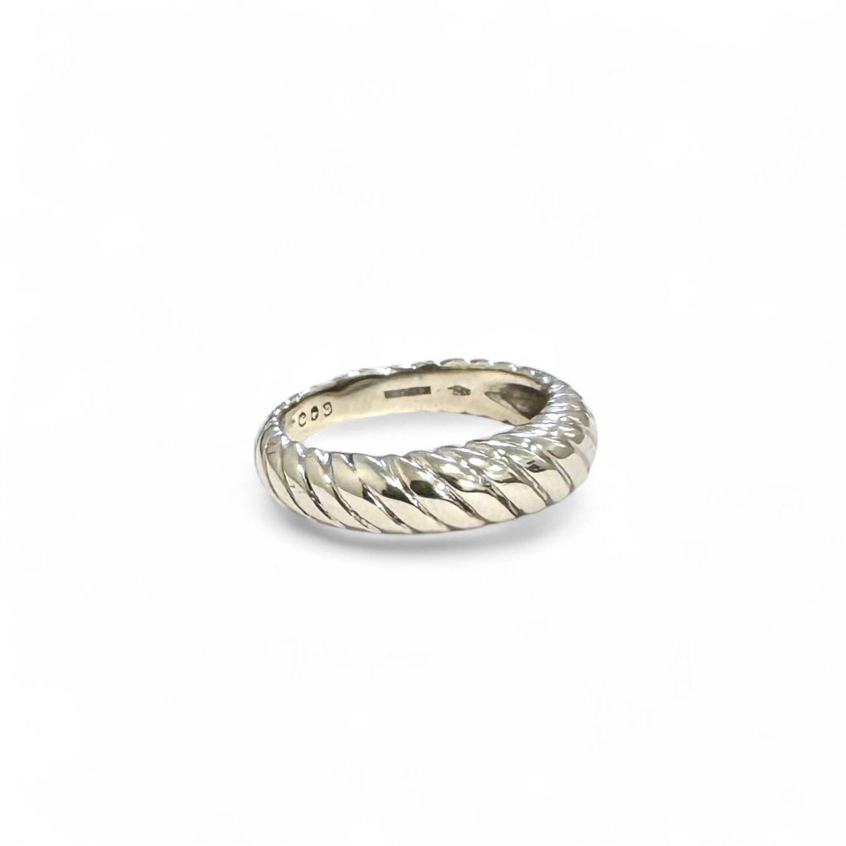 Bague BOUCHERON torsadé en or gris