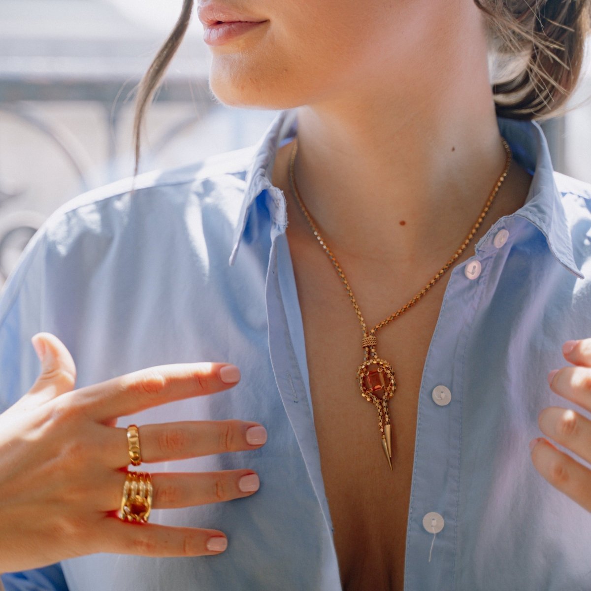 Bague Alliance BOUCHERON "Clous de Paris" en or jaune