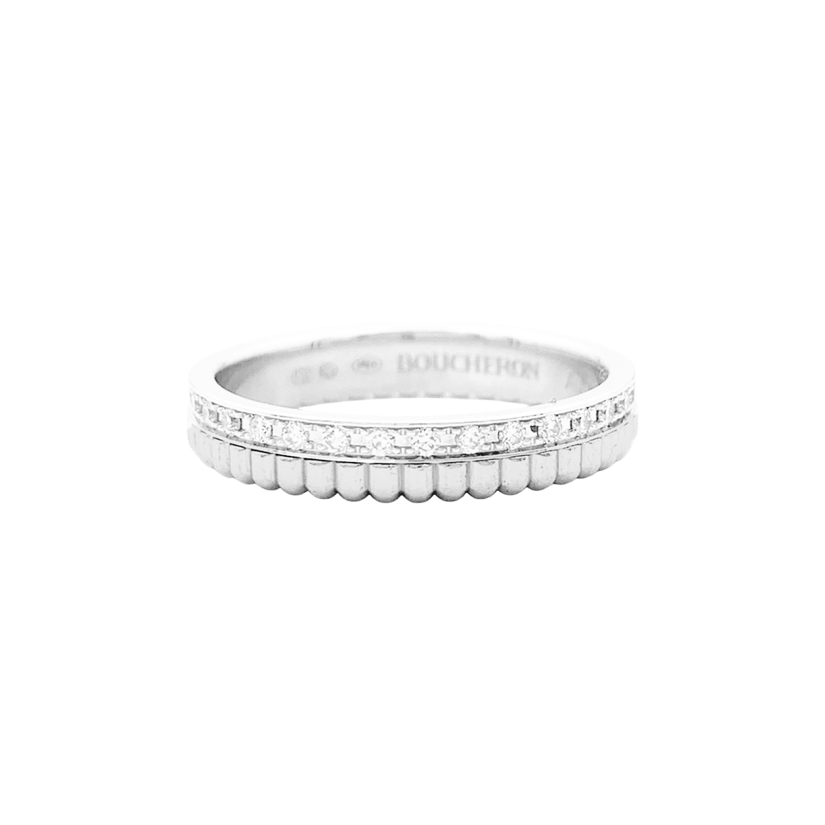 Bague Alliance BOUCHERON "Quatre Radiant Edition" en or blanc et diamants