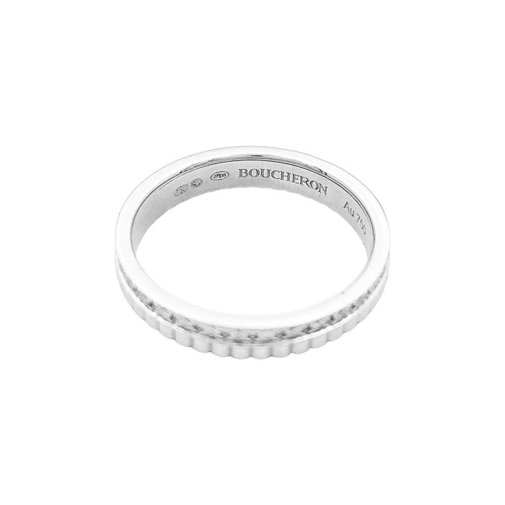 Bague Alliance BOUCHERON "Quatre Radiant Edition" en or blanc et diamants