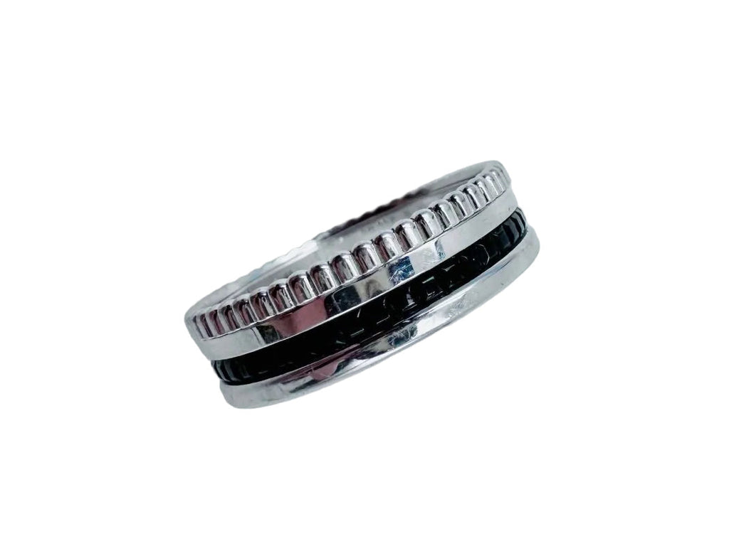 Bague BOUCHERON "Quatre Black Edition" en or blanc et PVD noir