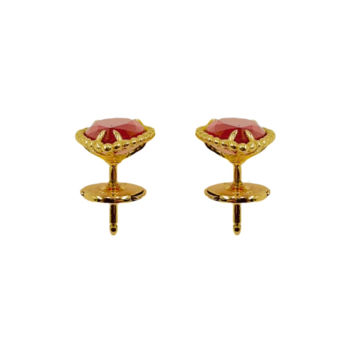 Earrings BOUCHERON in yellow gold and carnelian